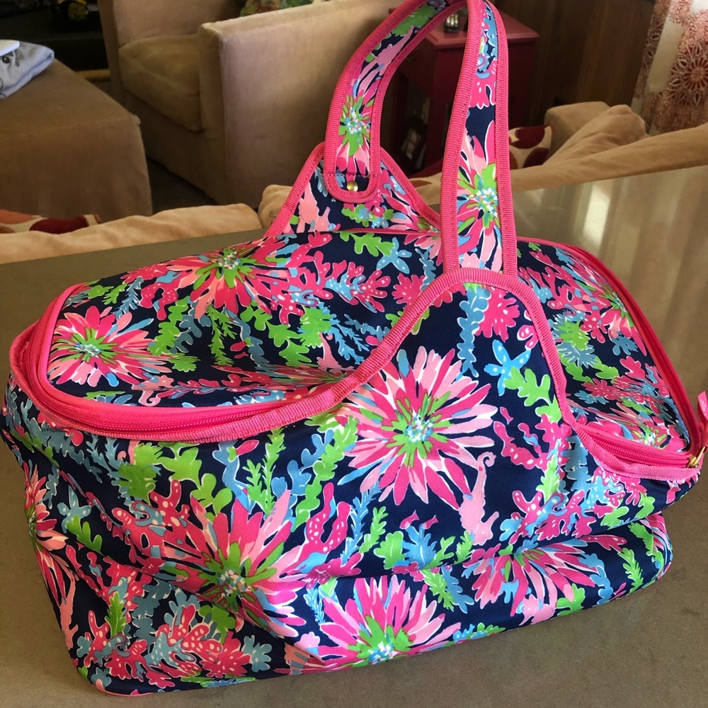 Lilly Pulitzer insulated tote large
